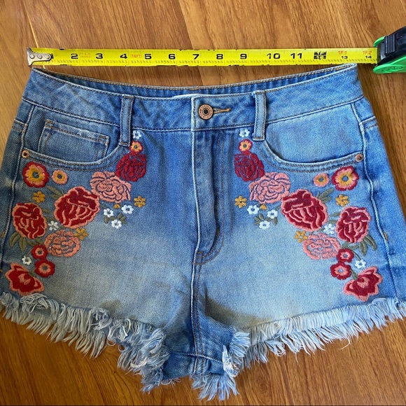 F21 High Waisted Festival Shorts - Picture 5 of 6